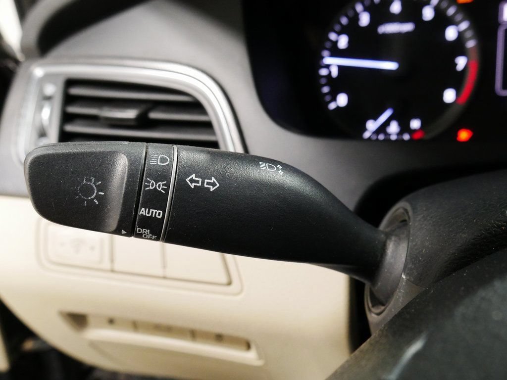 Used 2015 Hyundai Sonata Sport FWD image 38