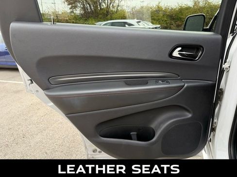 Used 2024 Dodge Durango GT image 9