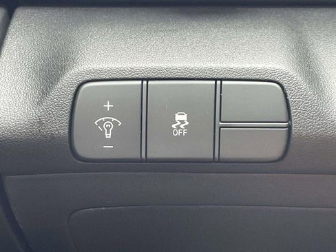 New 2026 Hyundai Elantra Sport image 37