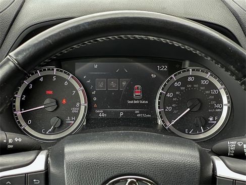 Certified 2023 Toyota Highlander LE image 20