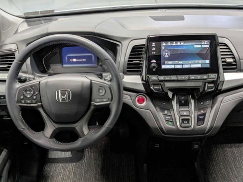 Certified 2024 Honda Odyssey EX-L image 5