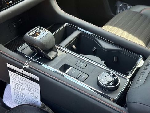 New 2026 Nissan Pathfinder Rock Creek AWD/4WD image 29