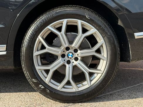 Used 2020 BMW X7 xDrive40i w/ Cold Weather Package AWD/4WD image 27