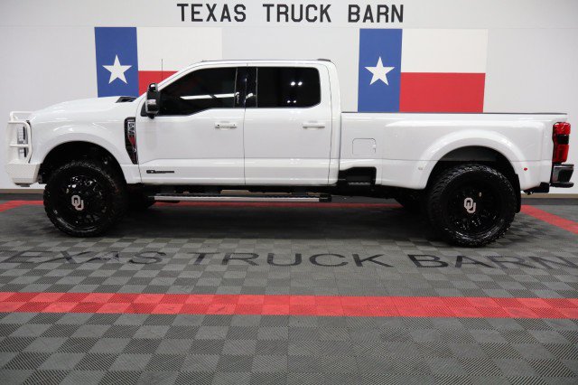 Used 2024 Ford F350 Lariat w/ FX4 Off-Road Package AWD/4WD image 1