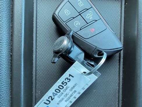Used 2024 GMC Sierra 1500 Elevation AWD/4WD image 29