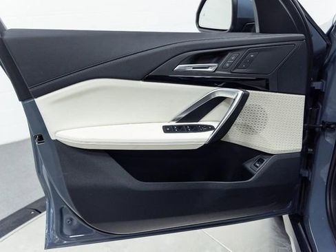 New 2026 BMW X1 xDrive28i w/ Technology Package image 17