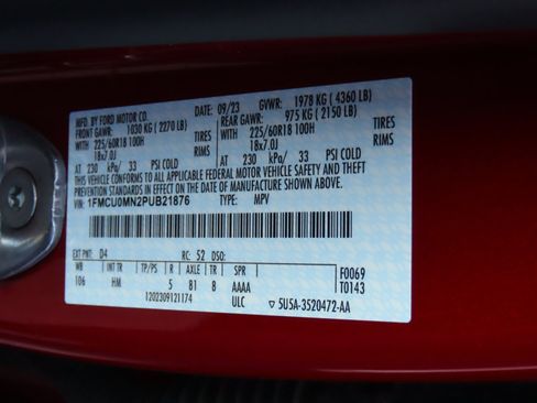 Certified 2023 Ford Escape ST-Line w/ Tech Pack #1 image 33