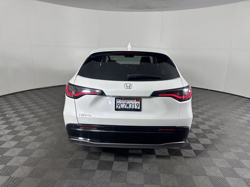 Used 2023 Honda HR-V EX-L image 5