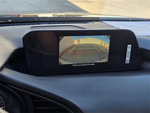 Certified 2025 MAZDA MAZDA3 s Sport image 17