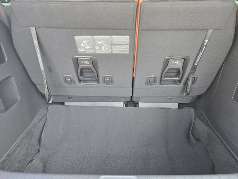 New 2026 Kia Carnival SX FWD image 25