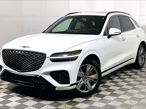 Used 2022 Genesis GV70 3.5T Sport image 2