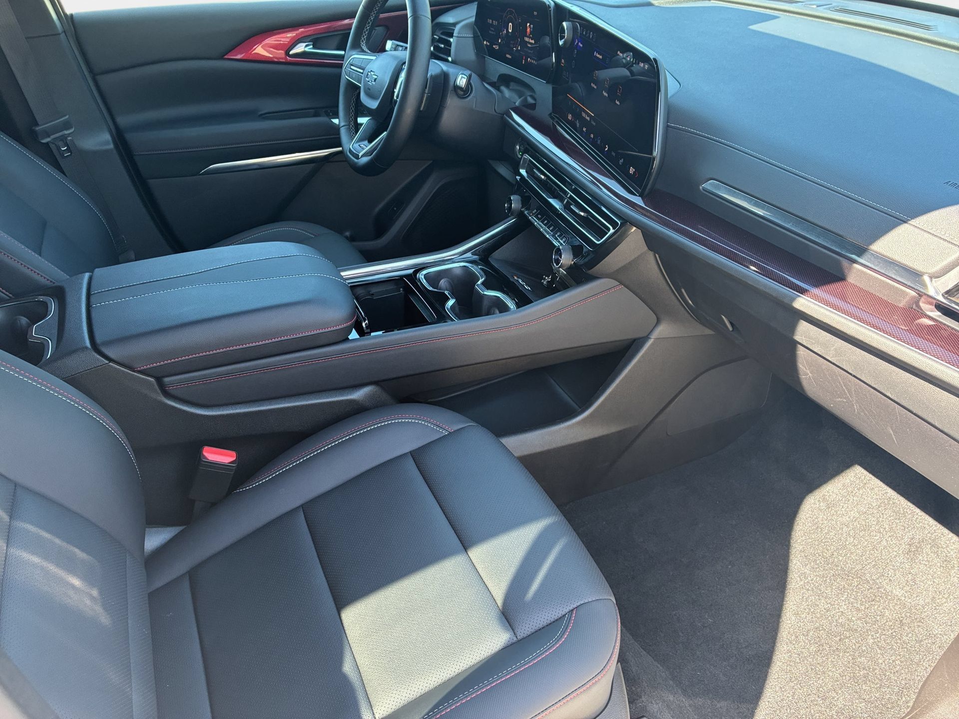 Used 2026 Chevrolet Traverse Z71 AWD/4WD image 10