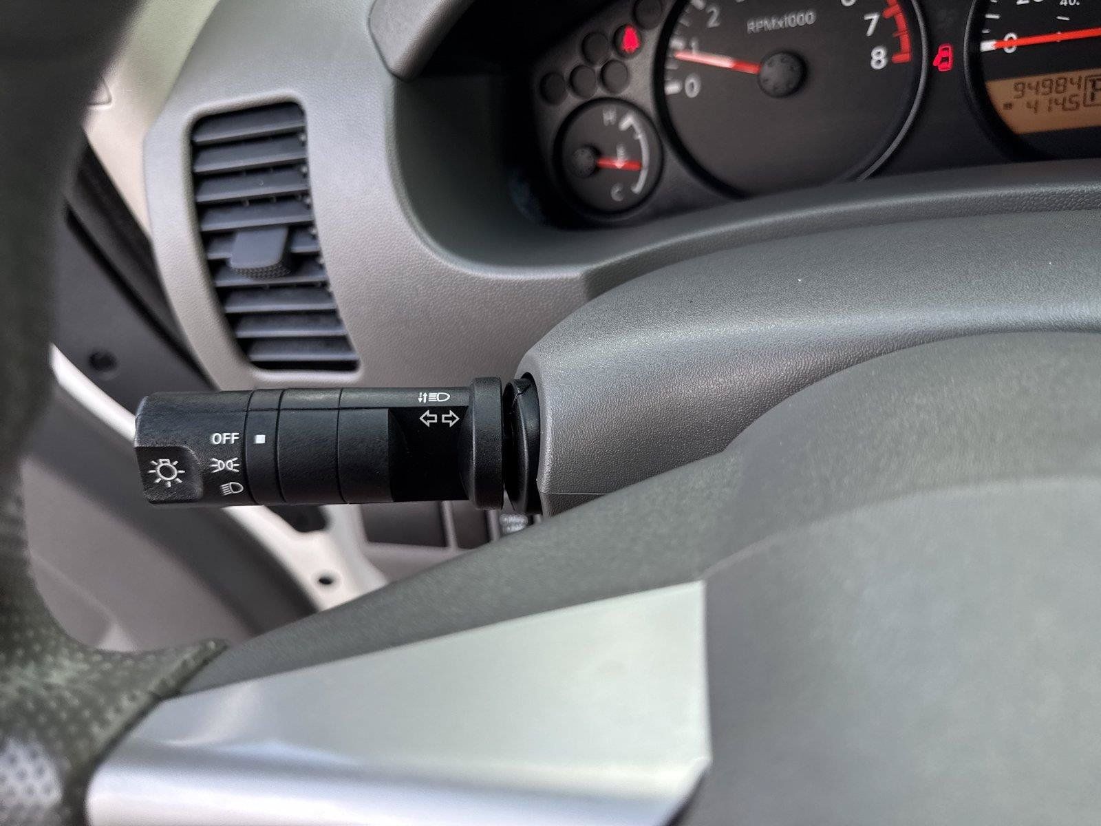 Used 2019 Nissan Frontier S RWD image 19