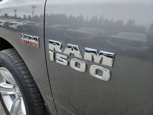 Used 2013 RAM 1500 Sport w/ Sport Premium Group AWD/4WD image 11