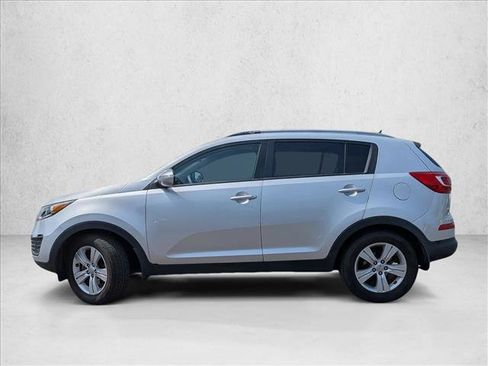 Used 2013 Kia Sportage LX w/ Convenience Pkg FWD image 8