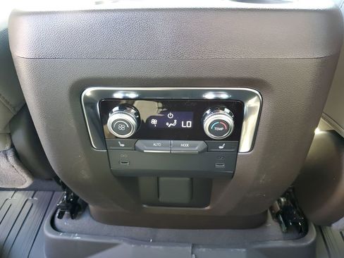 New 2026 GMC Yukon XL Elevation w/ LPO, Floor Liner Package image 21