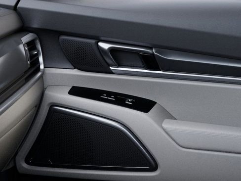 New 2025 Kia Telluride S image 30