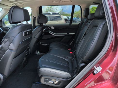 Used 2026 BMW X7 xDrive40i AWD/4WD image 14
