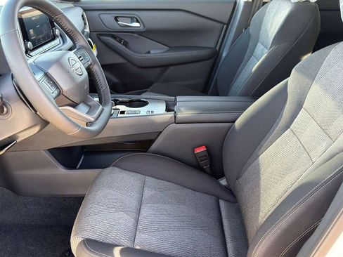 New 2026 Nissan Rogue SV image 10