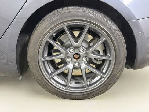 Used 2022 Tesla Model 3 Long Range AWD/4WD image 27