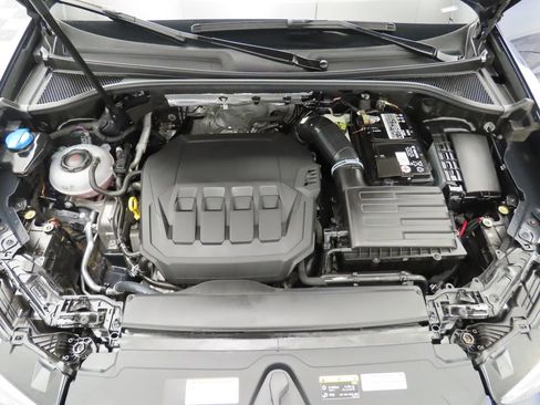 Used 2023 Audi Q3 2.0T Premium w/ Convenience Package image 27