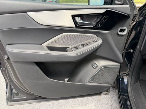 Certified 2023 Acura MDX FWD w/ Technology Package image 7