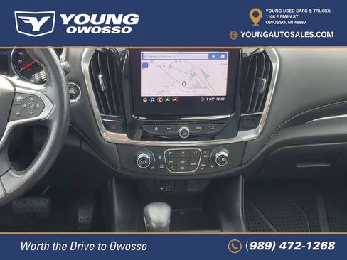 Used 2021 Chevrolet Traverse LT w/ LT Premium Package AWD/4WD image 28