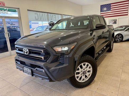 Used 2024 Toyota Tacoma SR RWD image 1