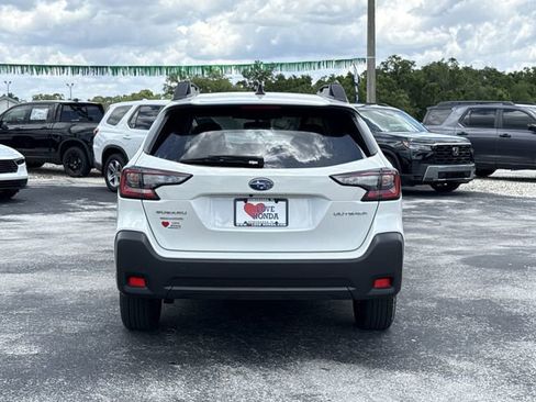Used 2025 Subaru Outback Premium AWD/4WD image 7