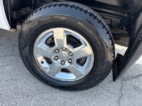 Used 2011 Chevrolet Silverado 1500 LT w/ All-Star Edition RWD image 11