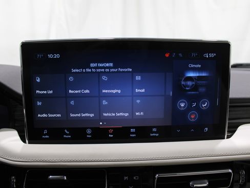 Certified 2021 Lincoln Nautilus Black Label image 18