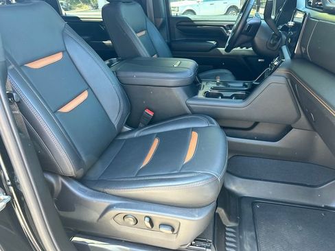 Used 2024 GMC Sierra 2500 AT4 w/ AT4 Premium Plus Package AWD/4WD image 15
