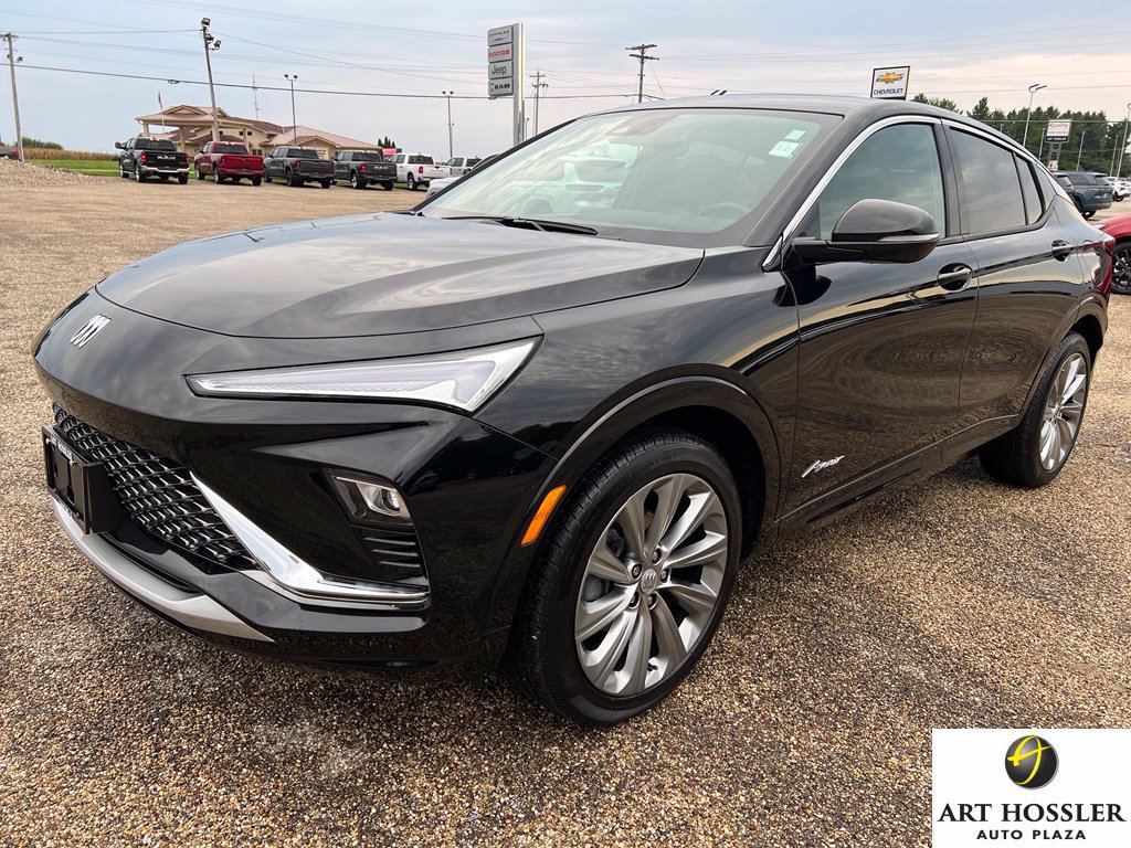 Used 2024 Buick Envista Avenir FWD image 1
