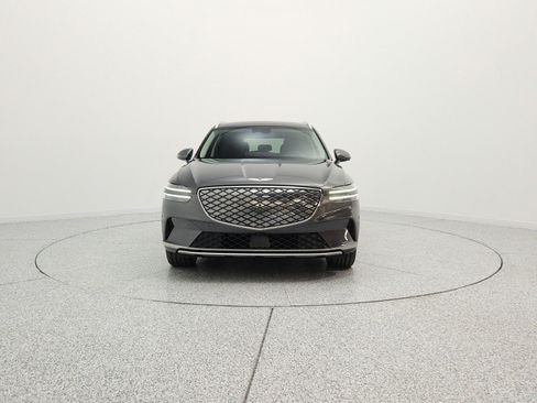 Used 2023 Genesis Electrified GV70 AWD/4WD image 2