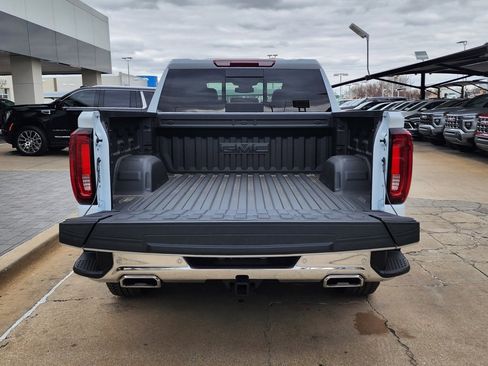 New 2026 GMC Sierra 1500 SLT image 49