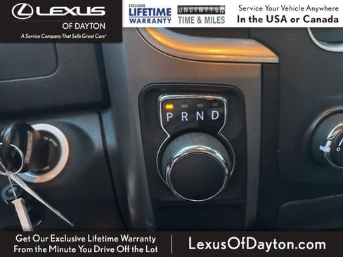 Used 2022 RAM 1500 Classic SLT image 21