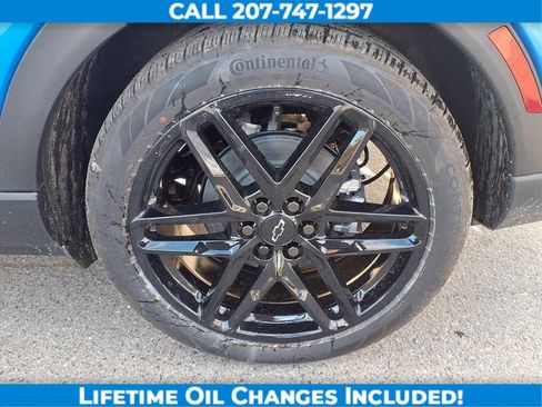 New 2026 Chevrolet Equinox EV LT w/ LPO, Blackout Package image 9