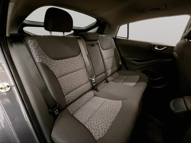 Used 2019 Hyundai Ioniq Plug-In Hybrid FWD image 26