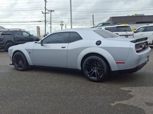 Used 2023 Dodge Challenger R/T Scat Pack image 7