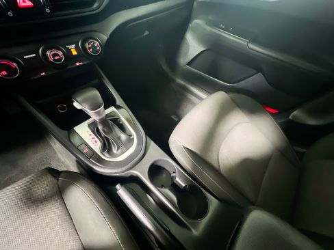 Used 2023 Kia Forte LXS image 25