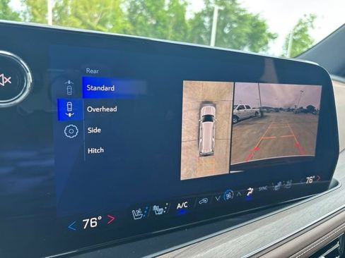 New 2026 Chevrolet Suburban High Country AWD/4WD image 32