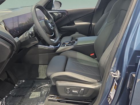 Certified 2025 BMW X3 xDrive30i w/ Convenience Package AWD/4WD image 9