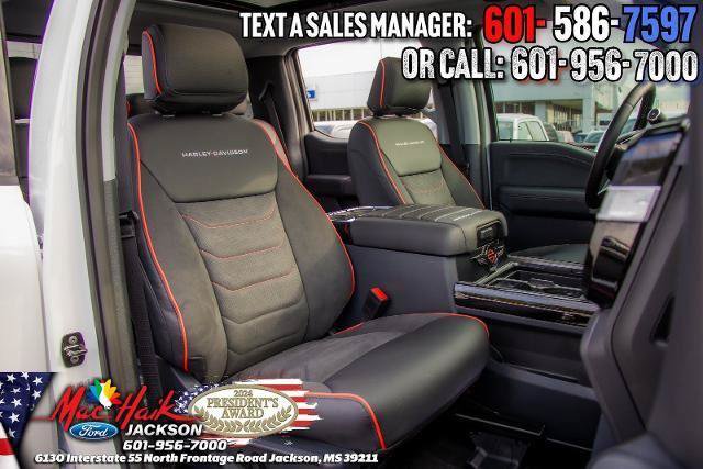 New 2026 Ford F250 Lariat w/ Black Appearance Package AWD/4WD image 38
