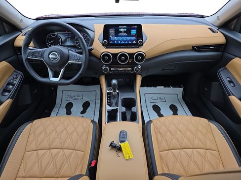 Used 2024 Nissan Sentra SV w/ SV Premium Package image 11