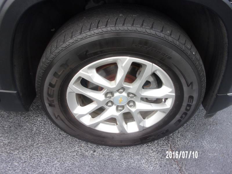 Used 2020 Chevrolet Traverse LT w/ LPO, Black Accent Package AWD/4WD image 15