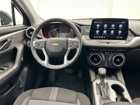 Used 2025 Chevrolet Blazer LT w/ Convenience Package image 26