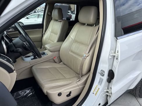 Used 2015 Jeep Grand Cherokee Limited w/ Trailer Tow Group IV image 11