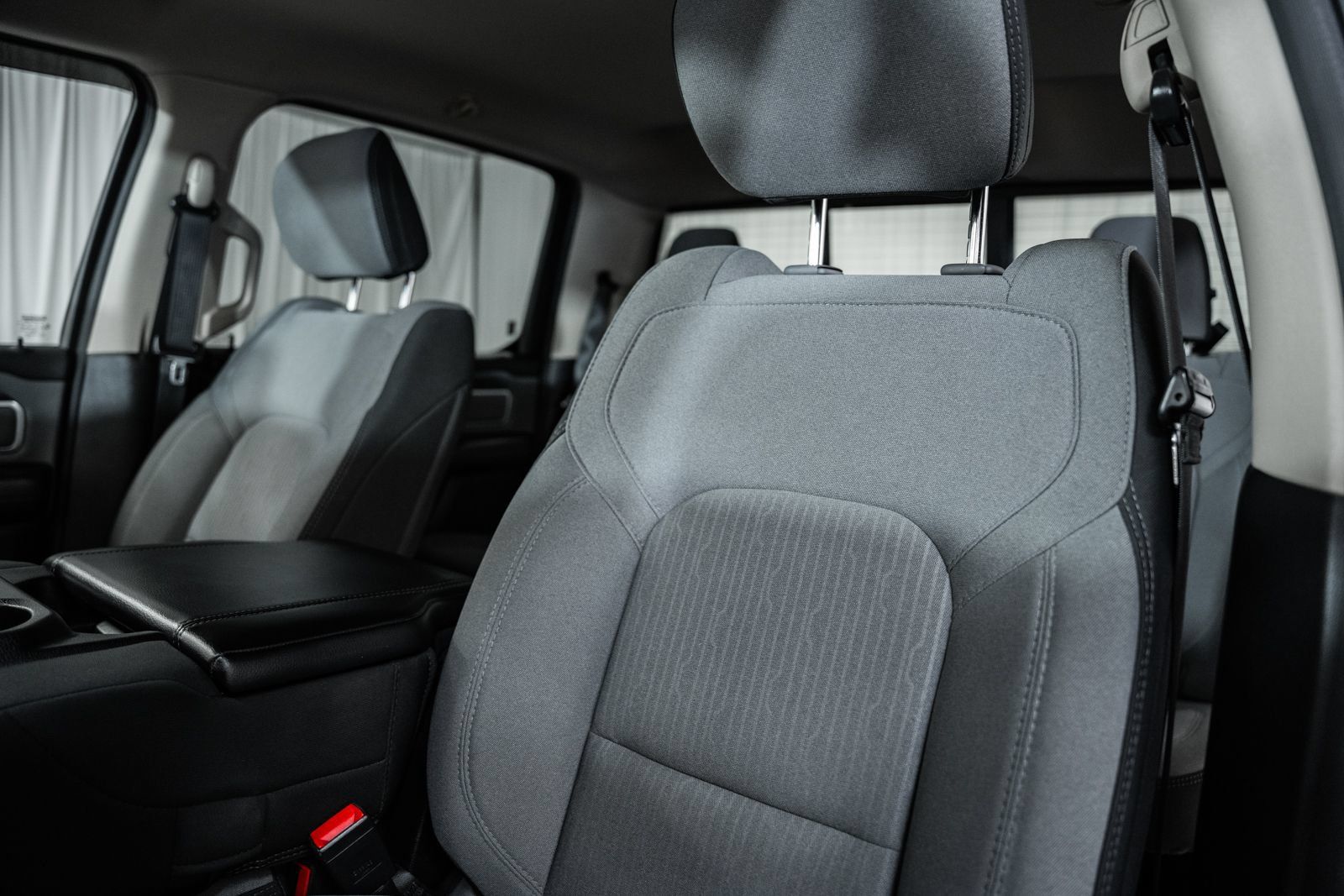 Used 2020 RAM 1500 Big Horn AWD/4WD image 45