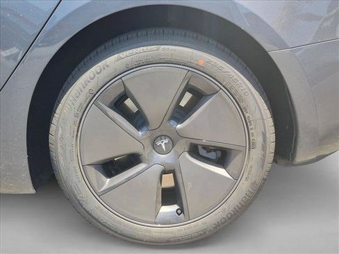 Used 2023 Tesla Model 3 Standard Range RWD image 22