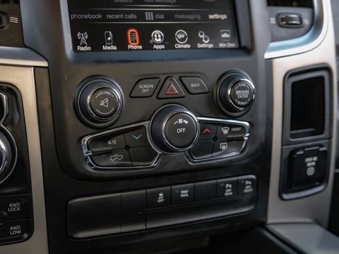 Used 2015 RAM 1500 Big Horn image 24